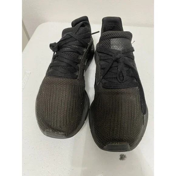 Adidas Swift Run Men's Athletic Sneaker Running Shoe Black Casual Trainers 11.5 - Picture 5 of 9
